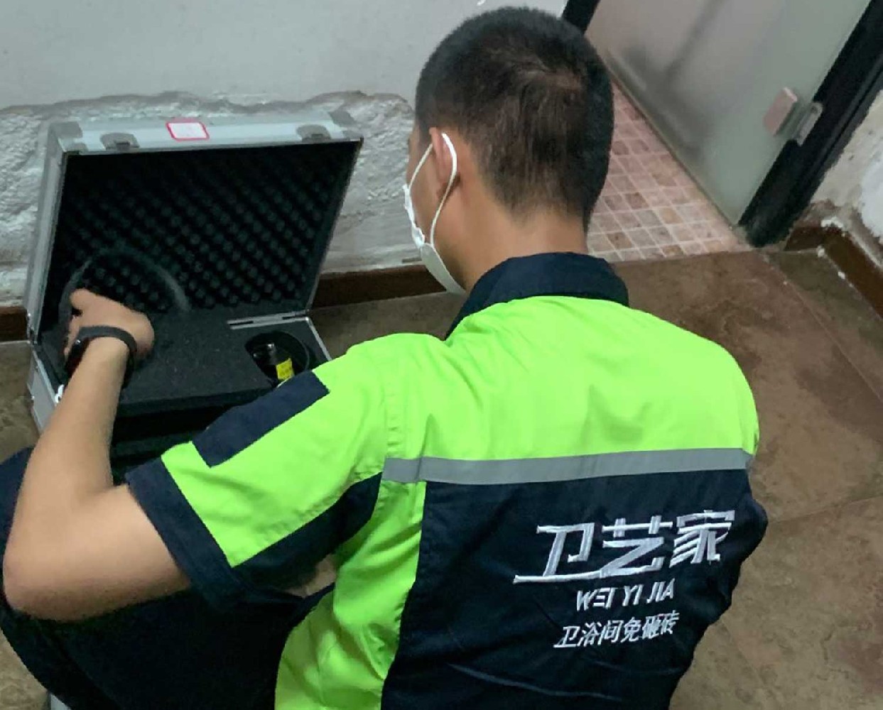 萧山附近防水补漏师傅电话号码，24小时上门维修服务